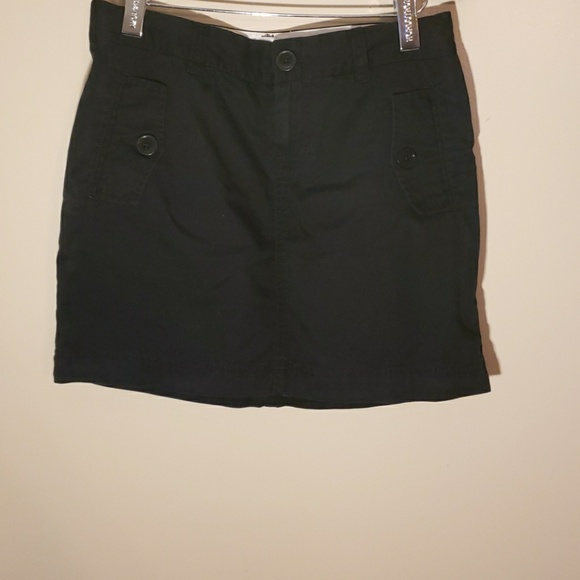 Gap Skirt - Picture 2 of 4